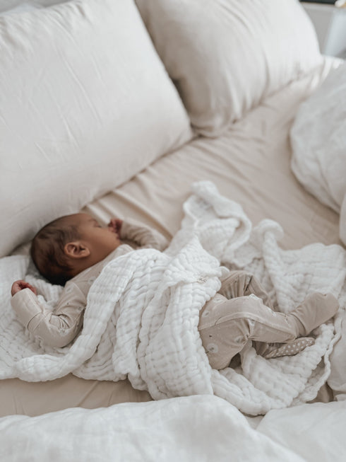 luna-luca-cotton-gauze-baby-blanket-white Luna and Luca - Sophia's Style-1