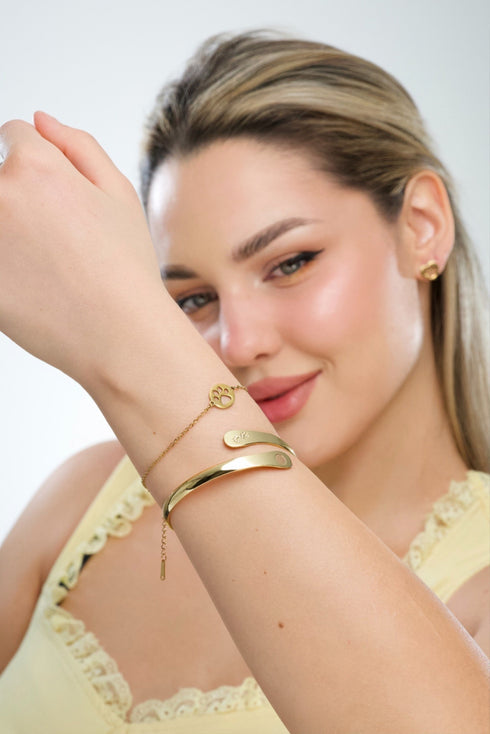 loveypaws-link-charm-paw-print-bracelet-Sophia's Style-8