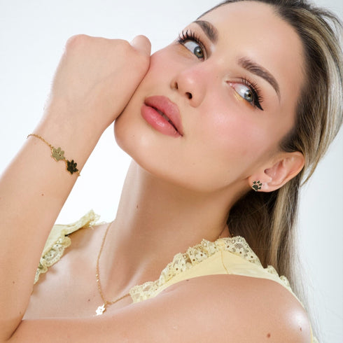 everpaw-double-paw-print-necklace-Sophia's Style-6