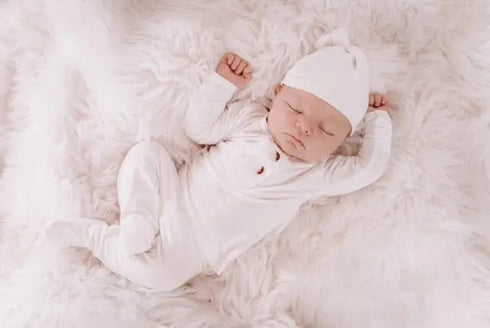 white-newborn-outfit-baby-coming-home-outfit-newborn-12-months-Sophia's Style-4