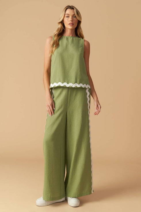 drifting-currents-woven-pants Flying Tomato-Sophia's Style-10