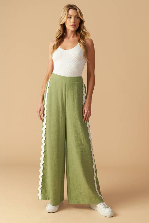 drifting-currents-woven-pants Flying Tomato-Sophia's Style-13