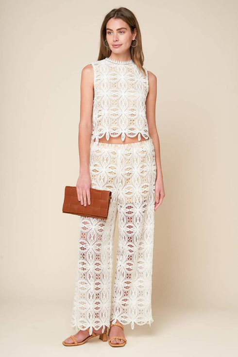 memorable-flirt-woven-lace-pants Flying Tomato-Sophia's Style-5