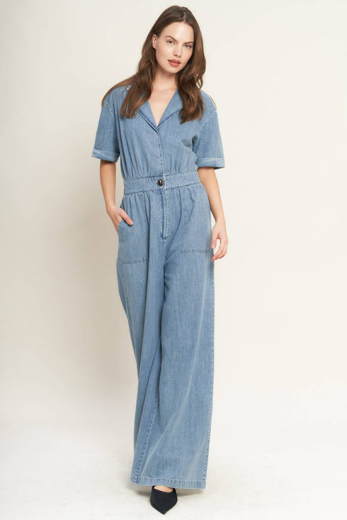 quiet-luxury-lightweight-denim-jumpsuit-Sophia's Style-3