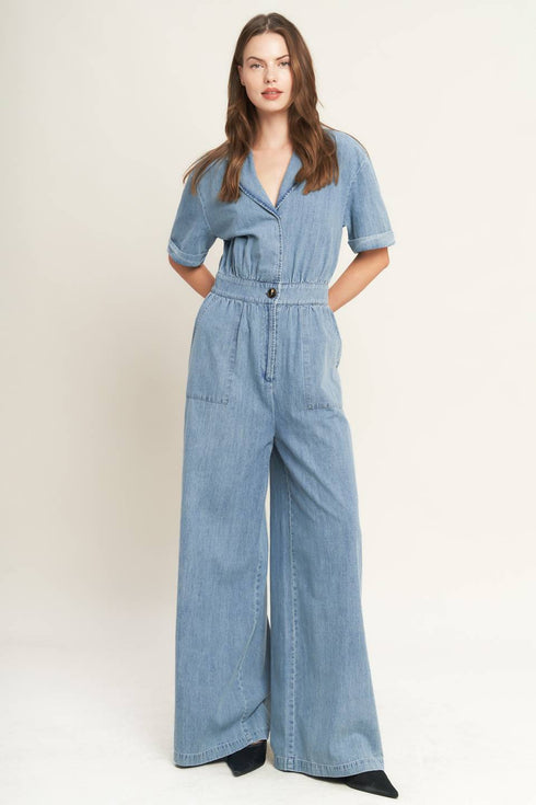 quiet-luxury-lightweight-denim-jumpsuit-Sophia's Style-5