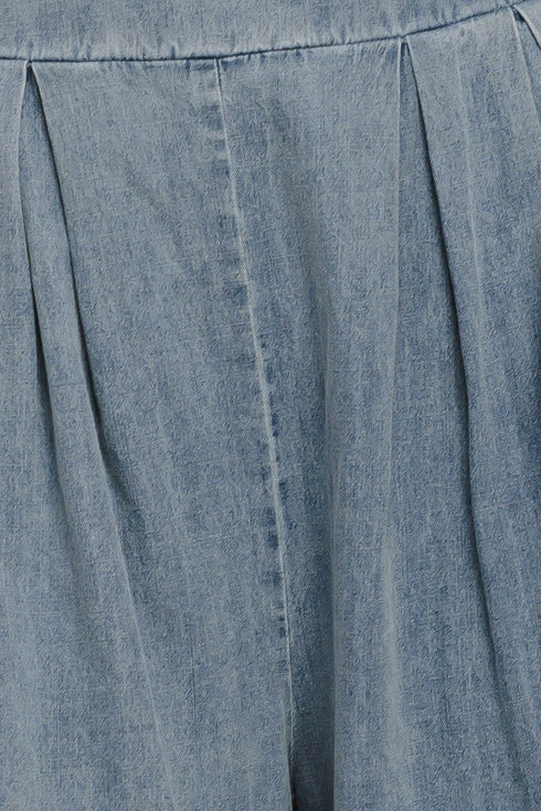 relaxed-drape-lightweight-denim-pants-sophias-style-8