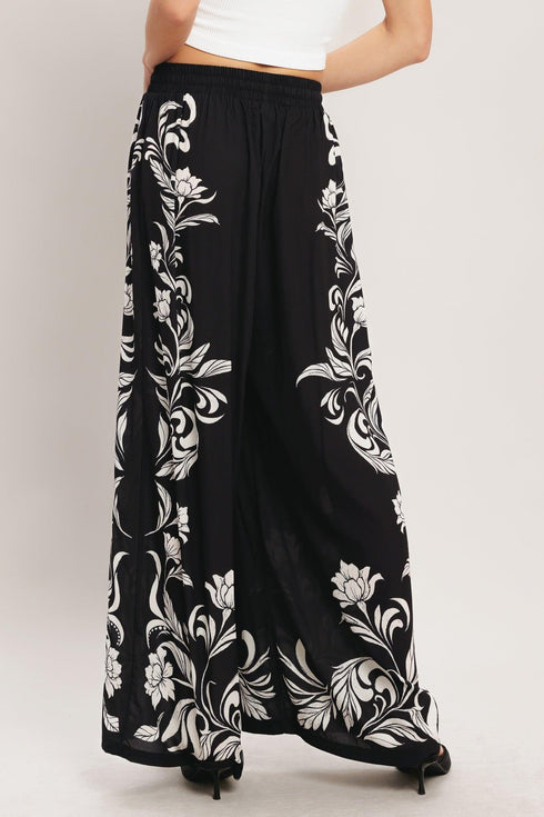 black-riviera-woven-pants-flying-tomato-sophias-style-2