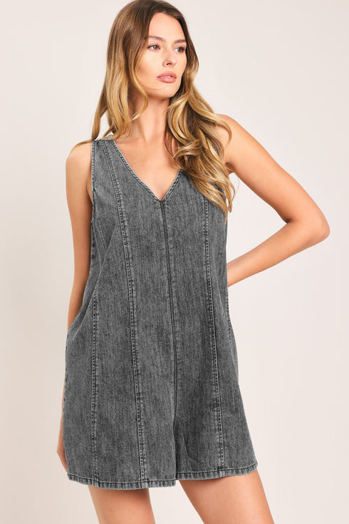 cool-sweet-lightweight-denim-romper-sophias-style-3