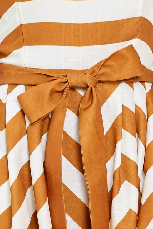 cinnamon-coast-woven-jumpsuit-flying-tomato-sophias-style-8