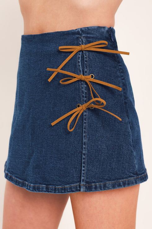 retro-cafe-denim-skort-sophias-style-4