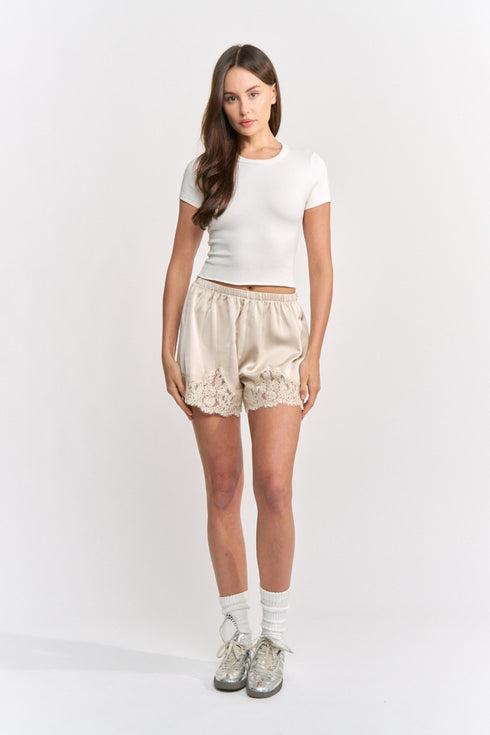 fern-mini-shorts-emory-park-sophias-style-5