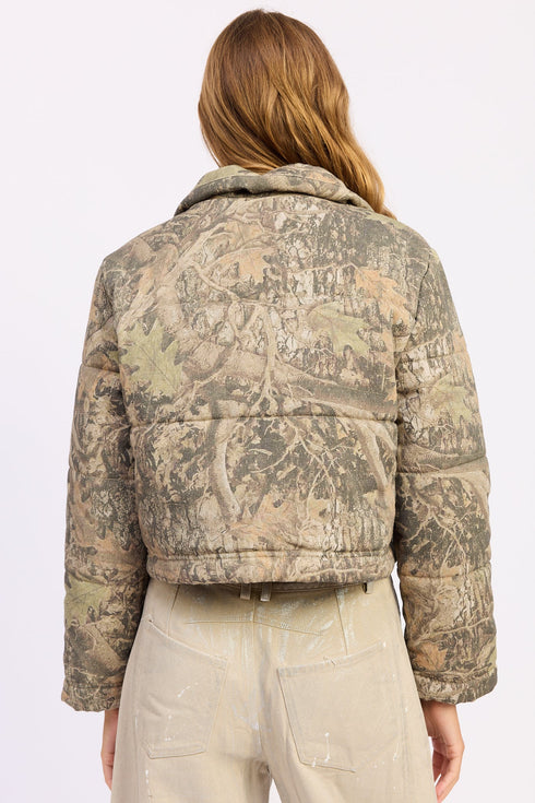 dinara-puffer-jacket-emory-park-sophias-style-3