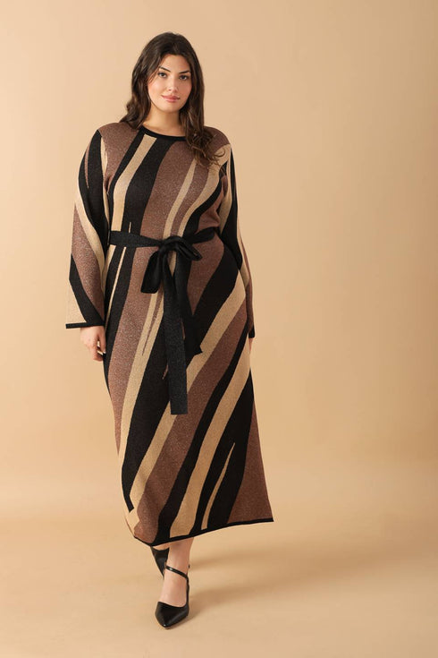 put-on-a-smile-midi-sweater-dress Flying Tomato-Sophia's Style-5