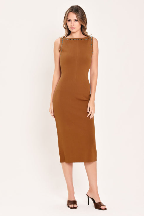 saddlewood-elegance-sweater-knit-midi-dress-flying-tomato-sophias-style-5