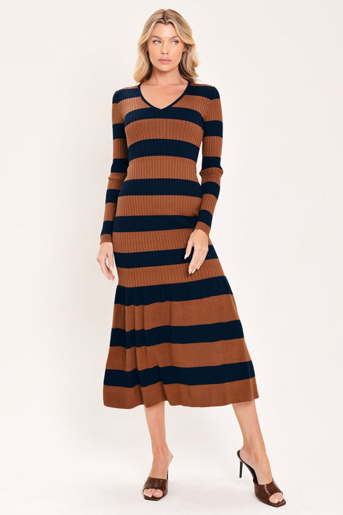 cognac-navy-rhythm-sweater-knit-midi-mermaid-dress-flying-tomato-sophias-style-3
