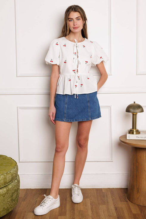 closer-than-ever-woven-top Flying Tomato-Sophia's Style-3