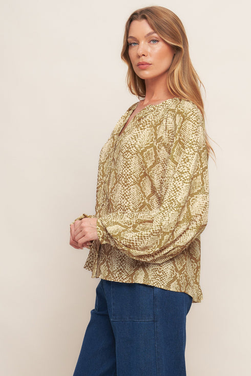 retro-chic-taupe-woven-top Sophia's Style-2