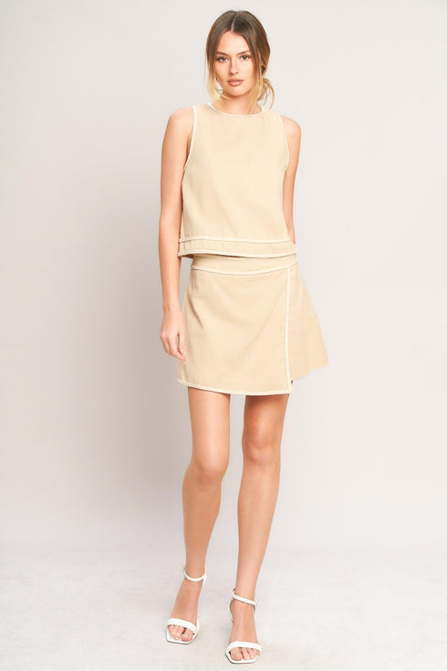 elevated-essential-woven-top-flying-tomato-sophias-style-7
