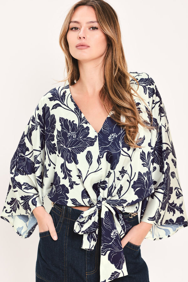 white-magnolia-current-woven-top-sophias-styleTOPS-1