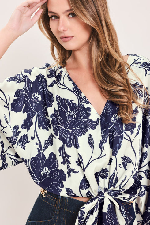 white-magnolia-current-woven-top-sophias-style-3