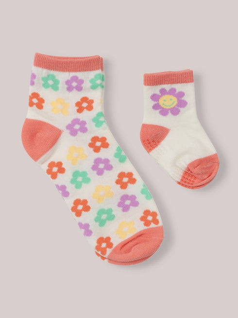 mama-me-matching-socks-set-bonjour-bebe- at Sophia's Style-3