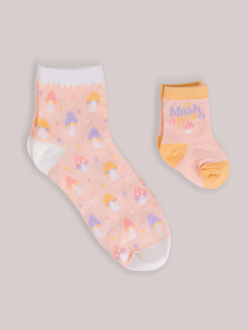 mama-me-matching-socks-set-mushy-love jujube bags at sophiasstyle.com