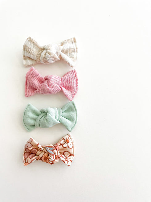 light-sage-crepe-knot-bows Boosh Baby - Sophia's Style-2