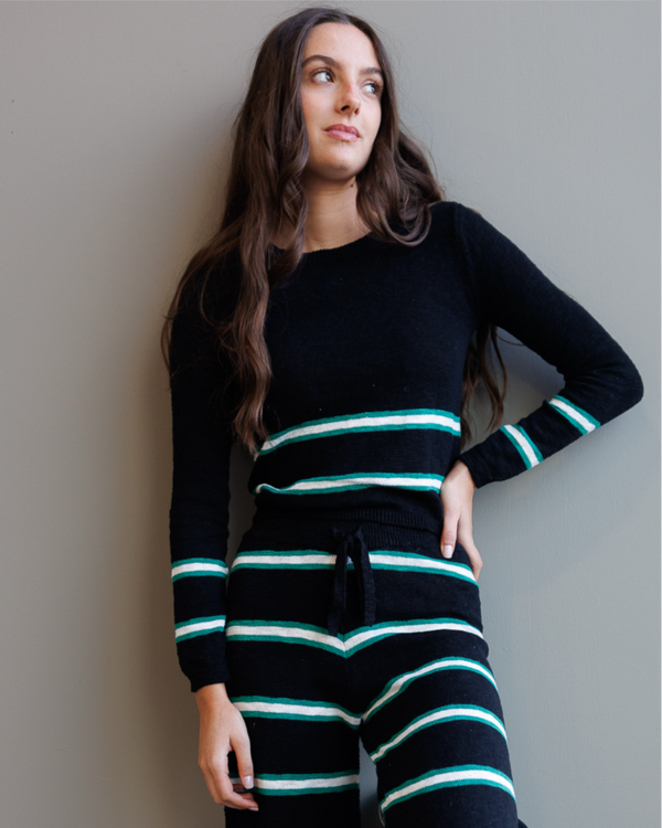 round-trip-long-sleeve-crew-downeast-sophias-styleSweaters-1