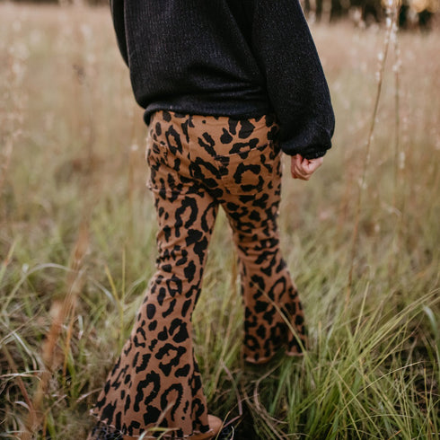 leopard-denim-flare-jean-pant-oopsie-daisy-sophias-style-2