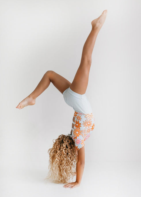 gray-retro-flower-leotard-oopsie-daisy-sophias-style-3