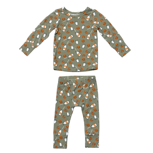 long-sleeve-lounge-set-in-cookies-n-milk-baby-sprouts-sophias-styleLong Sleeve Lounge Set-1