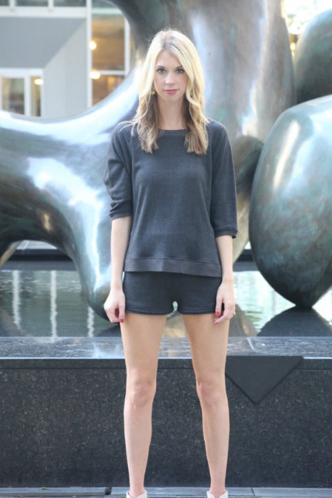 lounger-crew-sweatshirt-buki-sophias-style-8