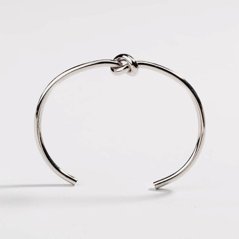 dainty-love-knot-bracelet-Sophia's Style-8