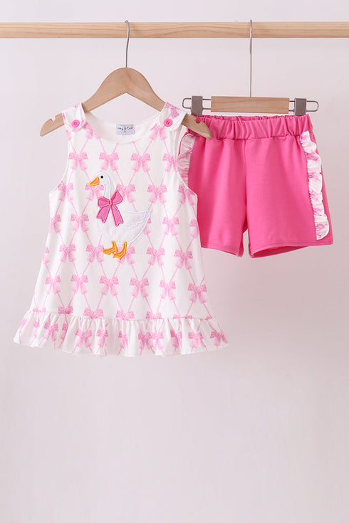 pink-bow-goose-applique-ruffle-shorts-set-sophias-styleSet-1