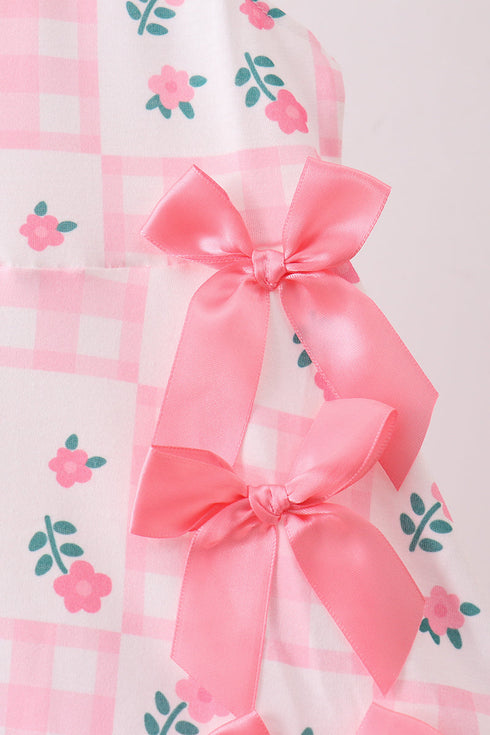 pink-floral-ruffle-dress-abby-evie-sophias-style-3