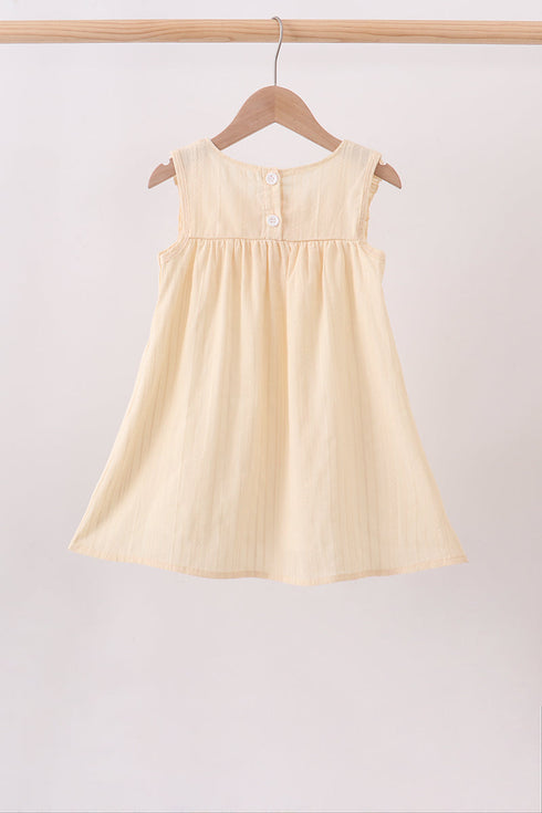 oatmeal-character-french-knot-ruffle-dress-sophias-style-4