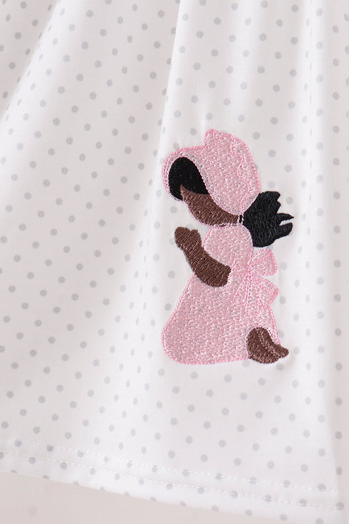 pink-prayer-embroidery-dress-sophias-style-3