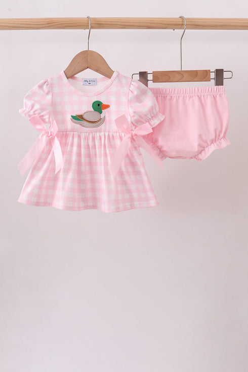 pink-mallard-applique-gingham-bloomer-set-sophias-stylebaby-1