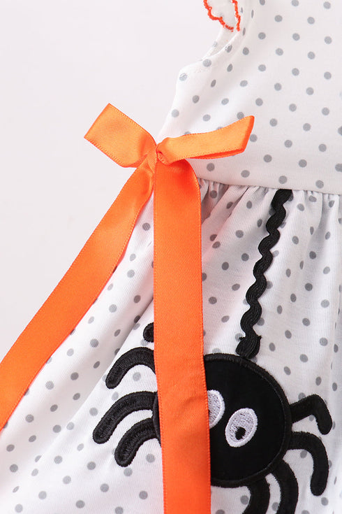 black-spider-embroidery-ruffle-bubble-sophias-style-3