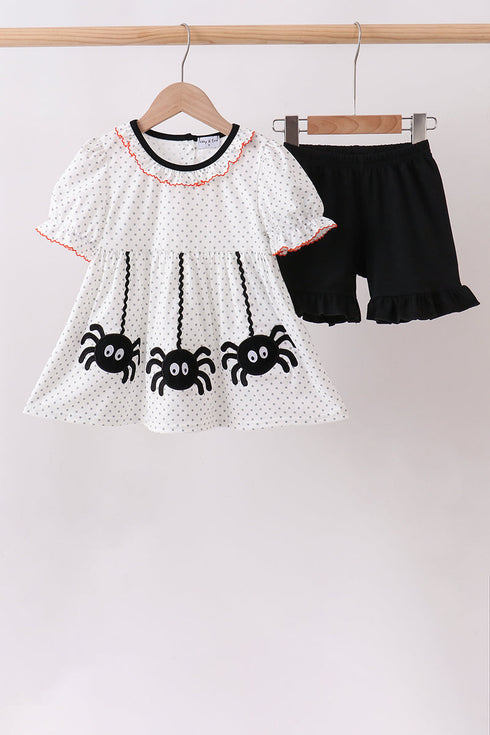 black-spider-embroidery-ruffle-shorts-set-sophias-styleSet-1