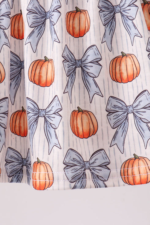 blue-pumpkin-bow-smocked-bloomer-set-sophias-style-3