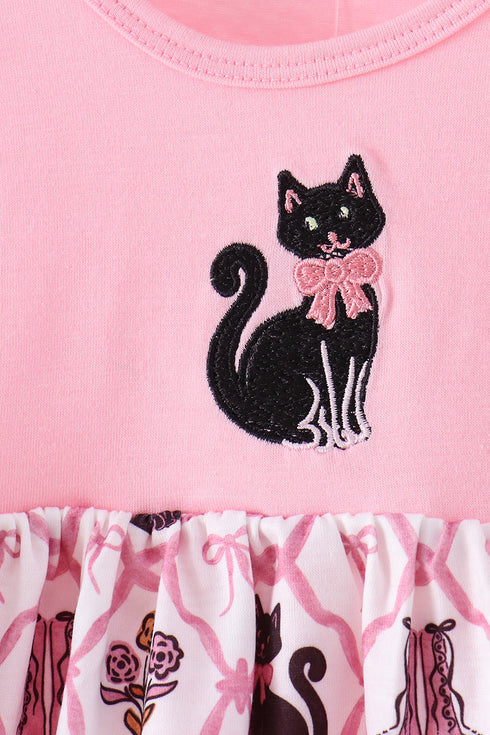 pink-cat-embroidery-ruffle-bubble-sophias-style-2
