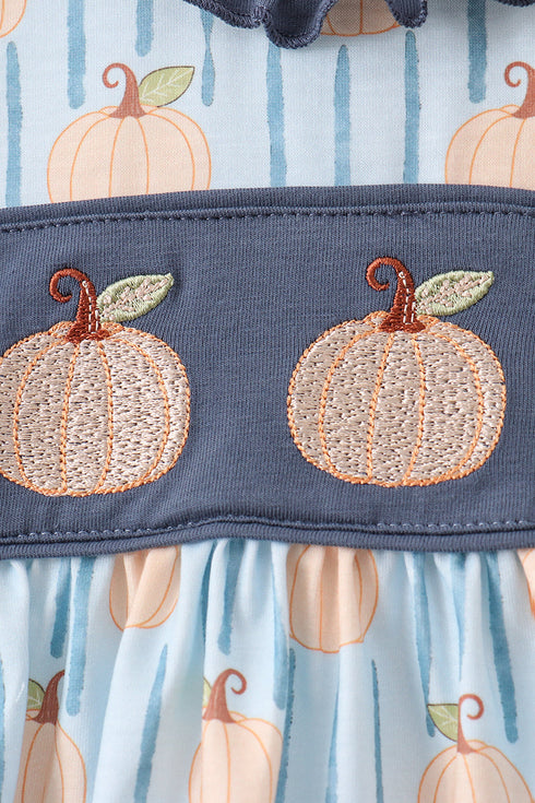 blue-pumpkin-embroidery-ruffle-shorts-set-sophias-style-2