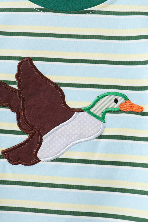 blue-stripe-mallard-applique-top-sophias-style-2