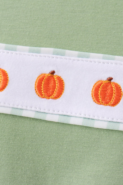 green-pumpkin-embroidery-shorts-set-sophias-style-2