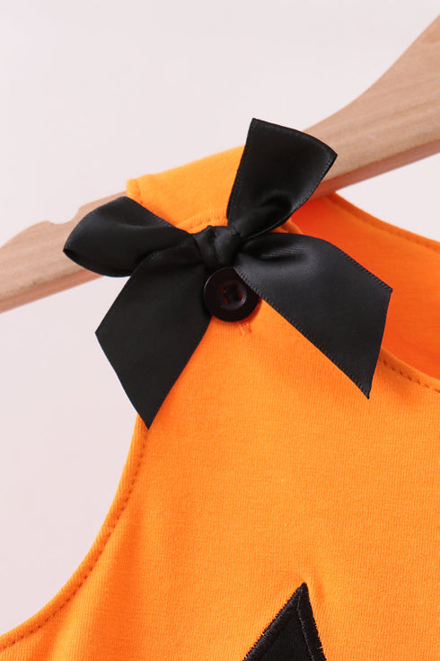 orange-jack-o-lantern-applique-ruffle-shorts-set-sophias-style-4