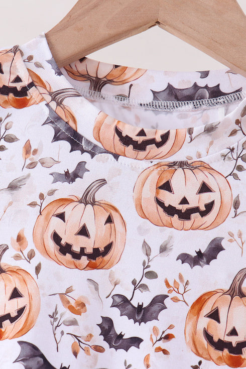 gray-pumpkin-shorts-set-sophias-style-3