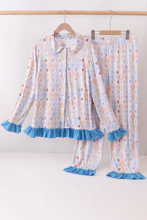 blue-chicken-bow-bamboo-mom-pajama-pants-set-sophias-styleSet-1