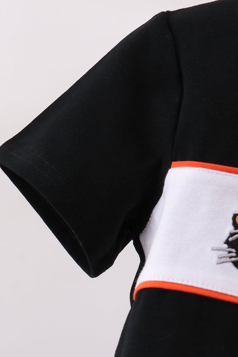 black-pumpkin-cat-embroidery-top-sophias-style-3