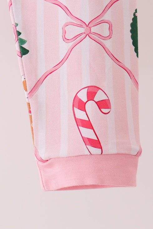 pink-christmas-tree-bamboo-mom-me-pajama-set-abby-evie-sophias-style-4
